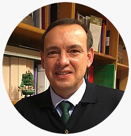 Dr. Marcelino Agís Villaverde